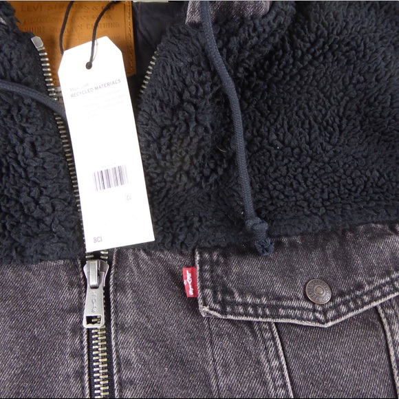 Levi’s Premium Faux Sherpa Sleeves Hybrid Denim Trucker Jacket w Hood NWT - Picture 4 of 12